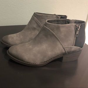 Ankle boots
